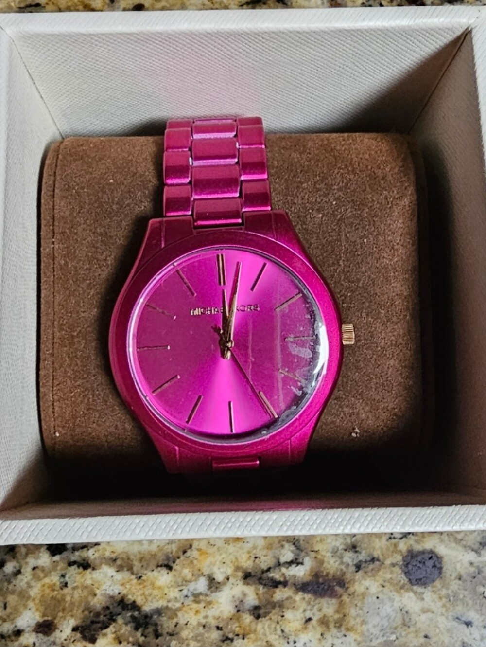 Michael Kors Slim Runway Quartz Pink Dial Ladies Watch MK4414. - Picture 2 of 5